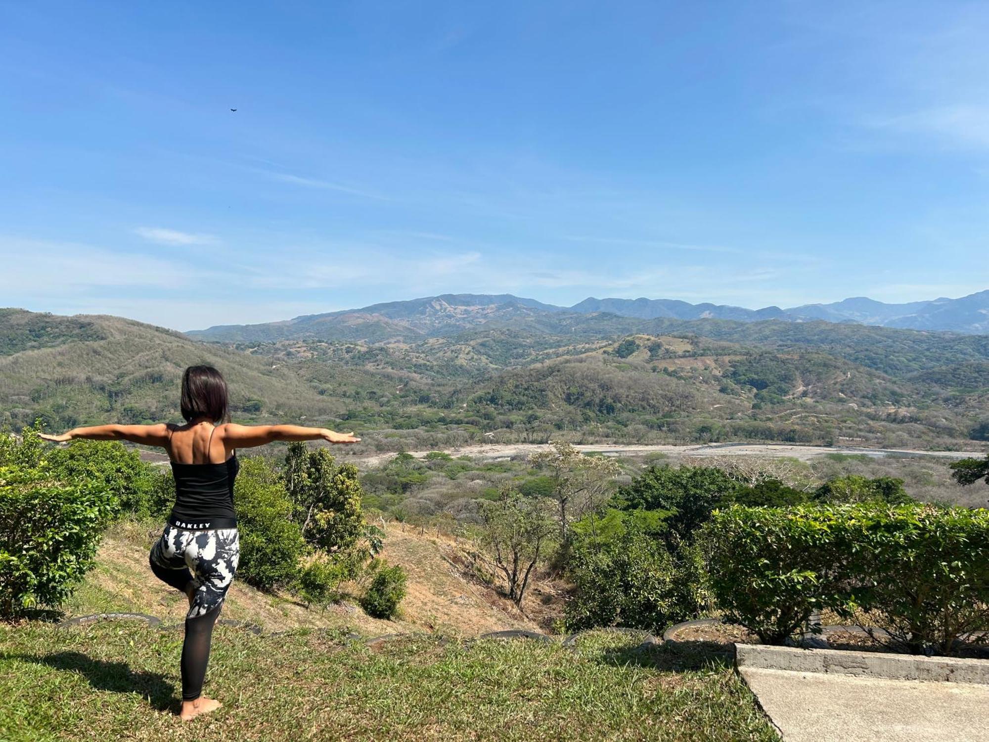 Conectar Con La Naturaleza Esparza Buitenkant foto